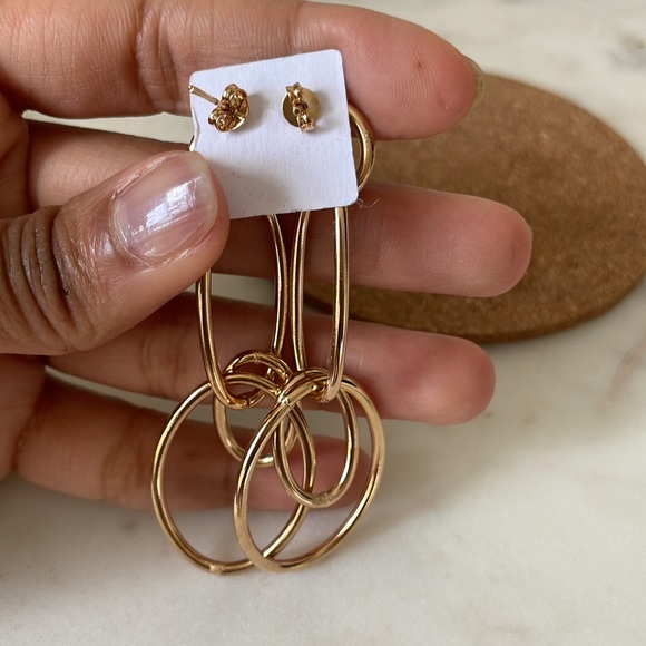 18k Gold Layer Large Paper Clip Earrings - Picture 5 of 5